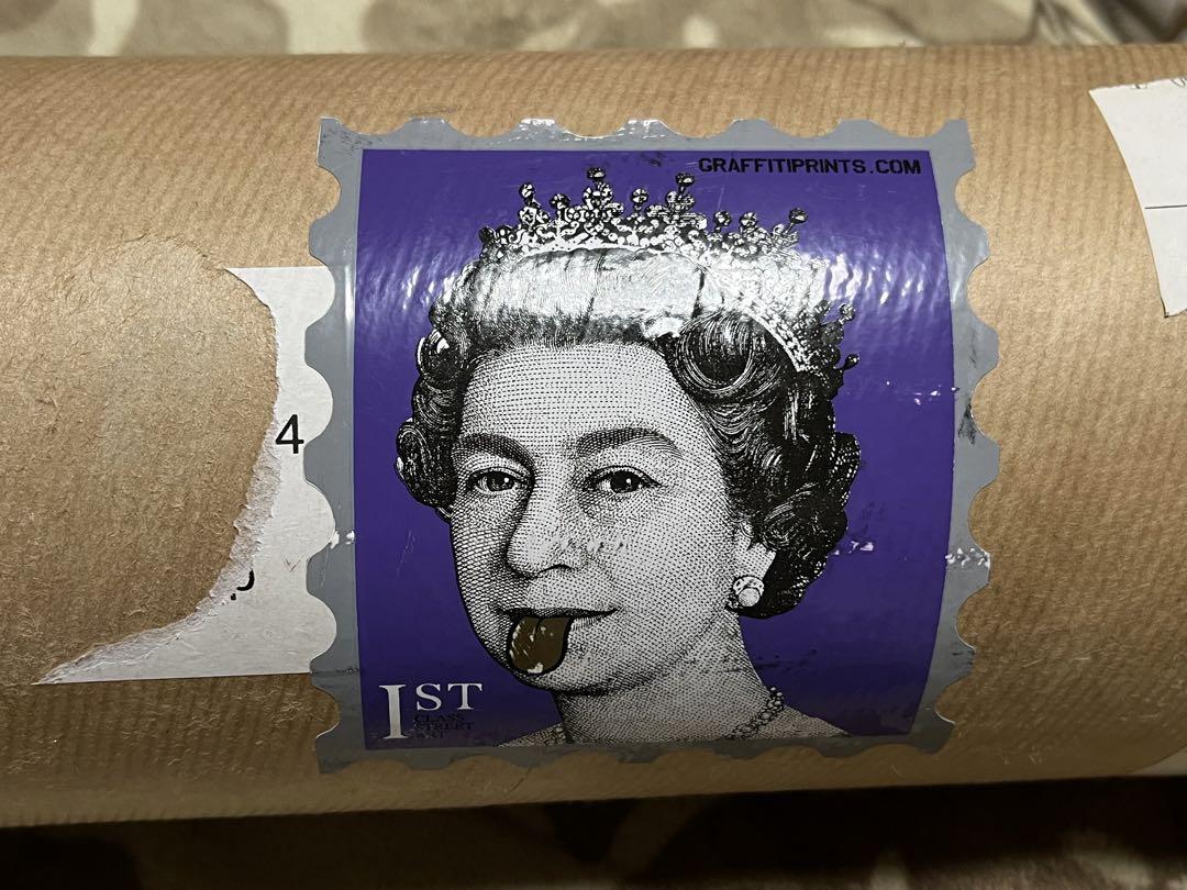 Martin Whatson × Sandra Chevrier "LA CAGE ENTRE LES FRONTIERES"