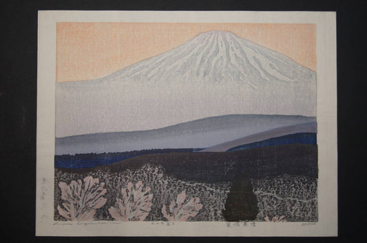 Hagiwara Hideo "Thirty-six Fuji love affair with a foreigner"